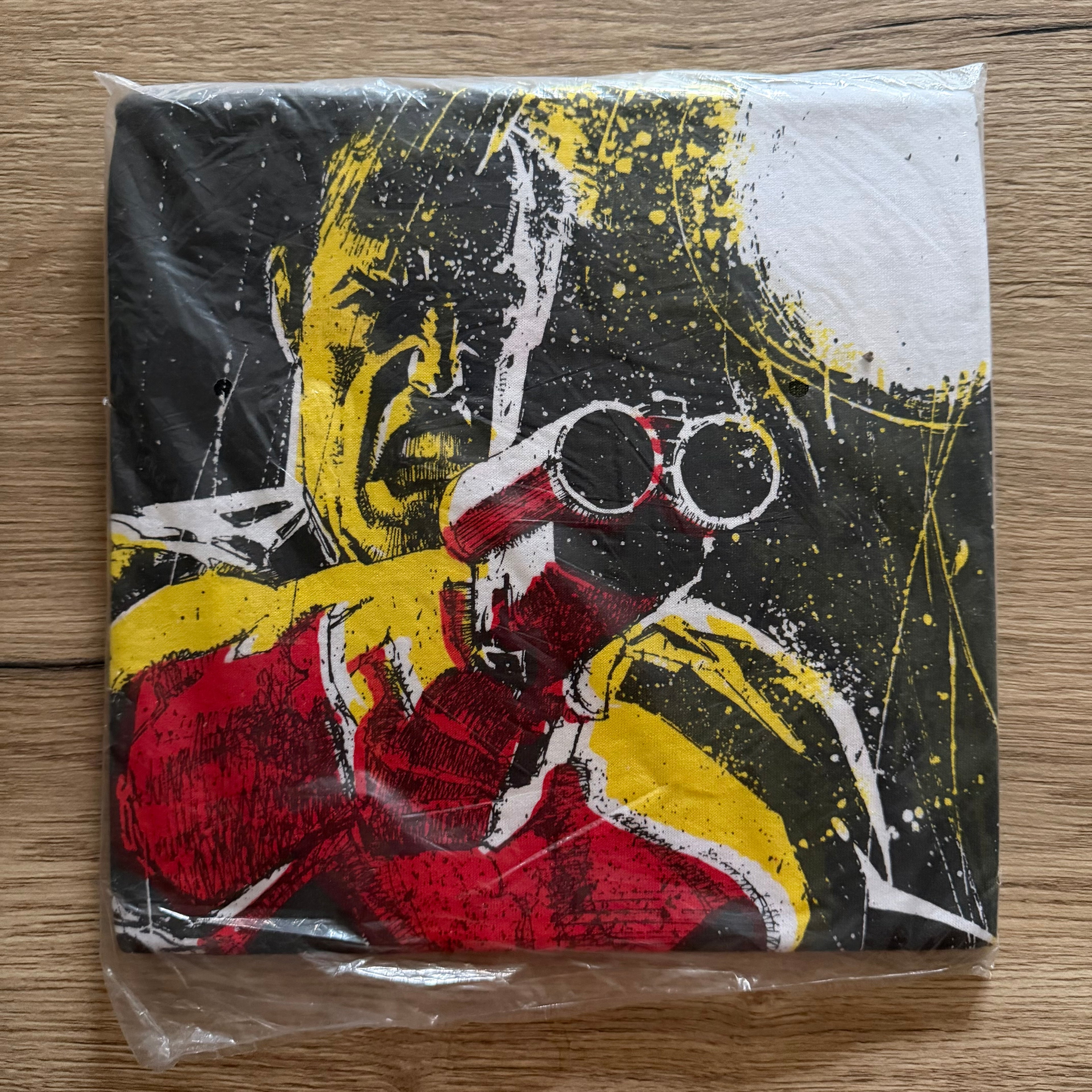 Vintage 90's Punisher Mega Print Marvel T-Shirt