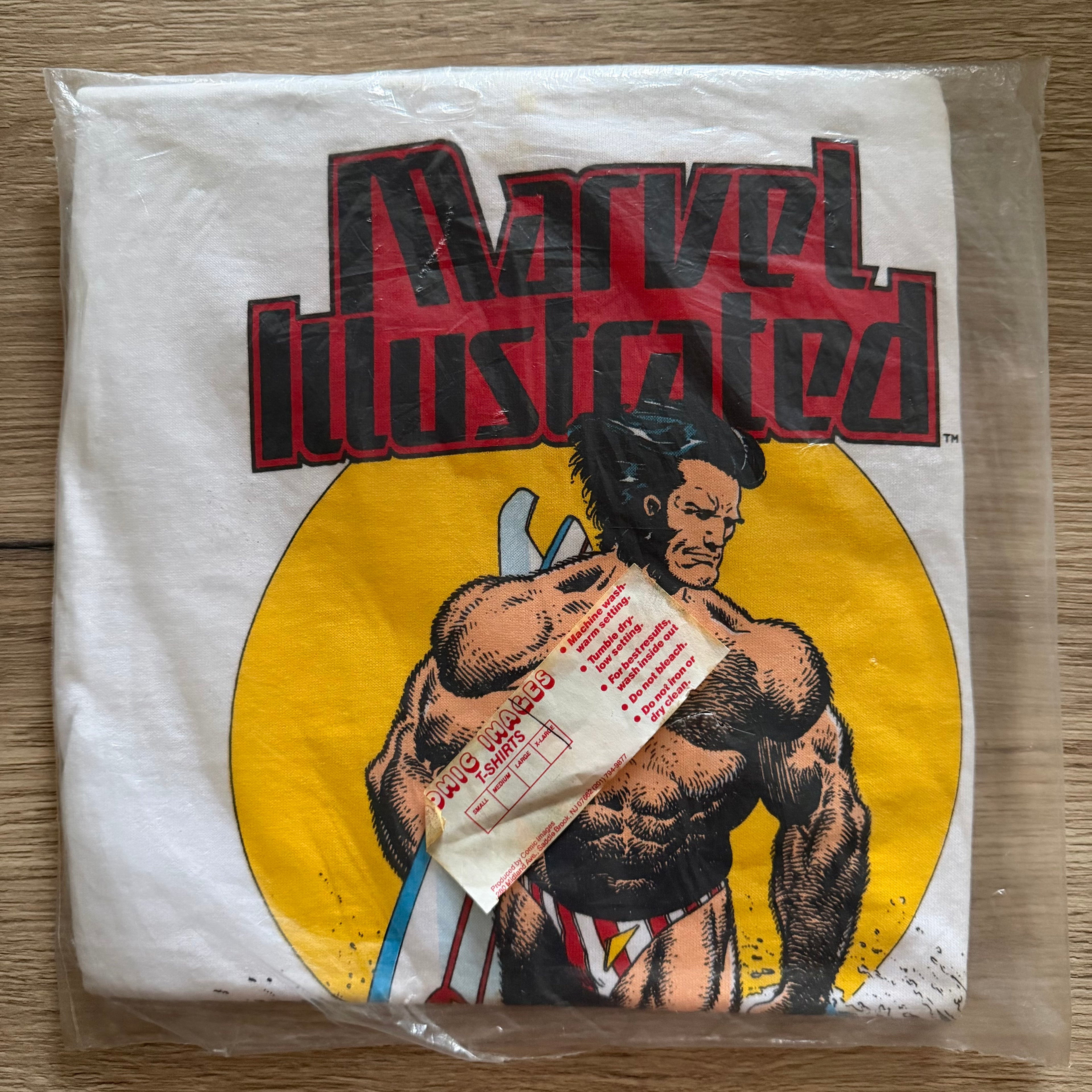Vintage 90's Wolverine Marvel Illustrated Marvel T-Shirt