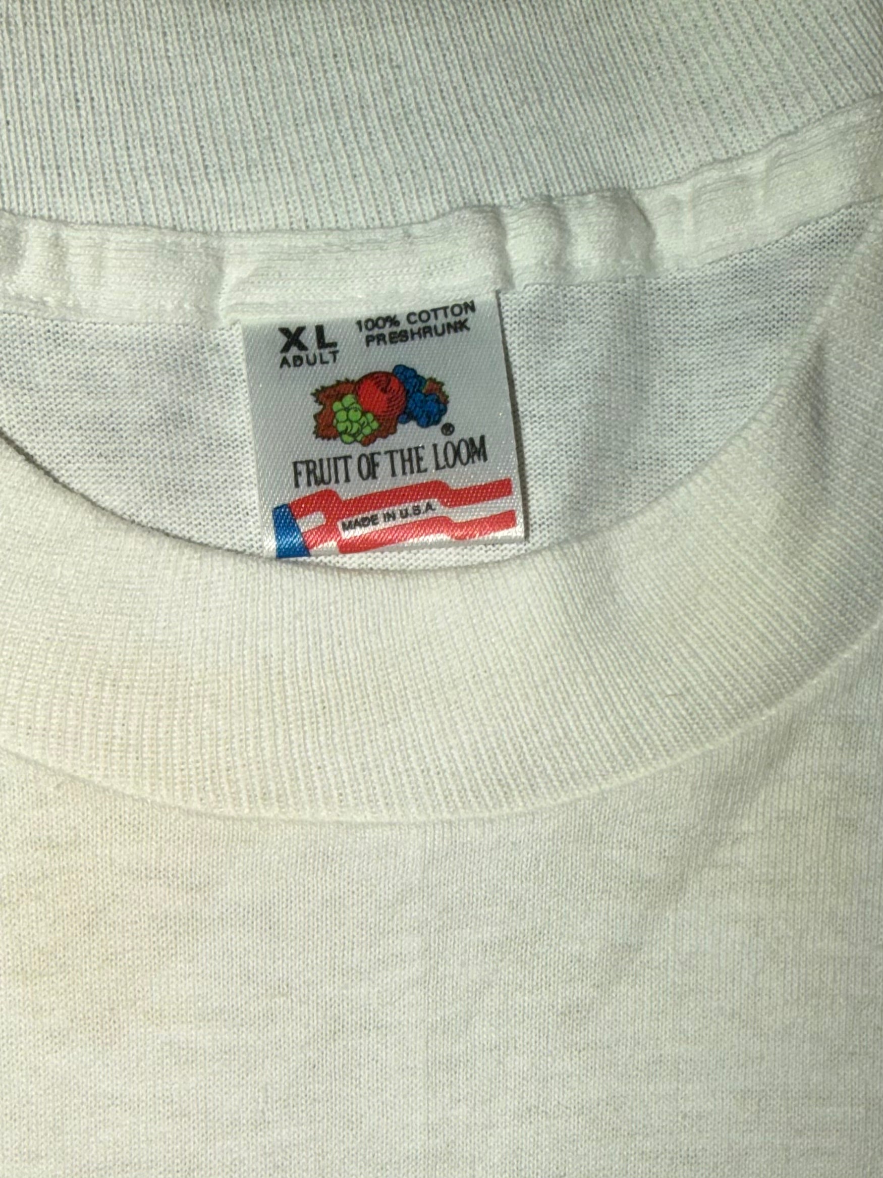 Vintage 90's Alien Darkhorse Comics T-Shirt