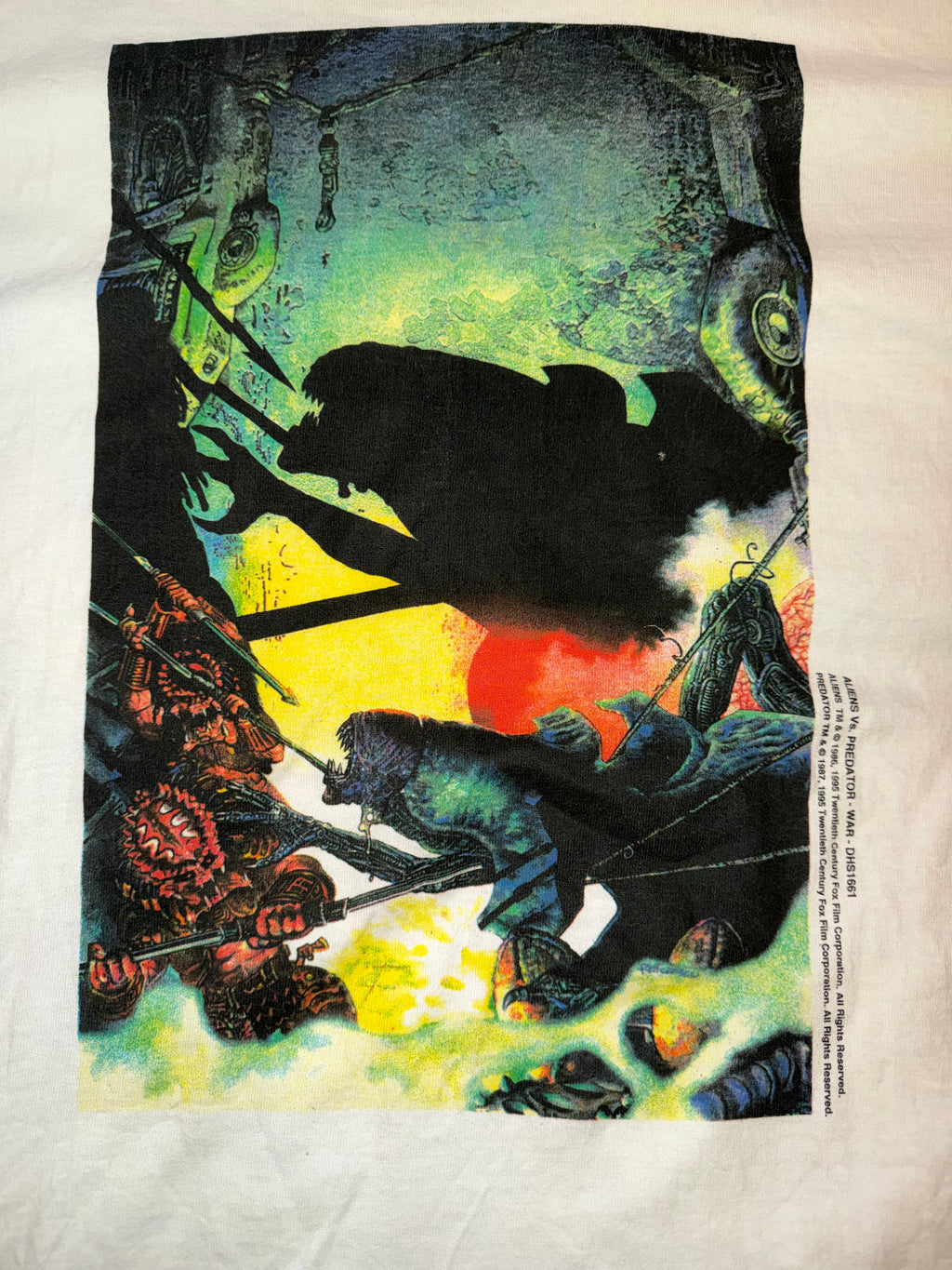 Vintage 90's Aliens vs Predator Movie T-Shirt