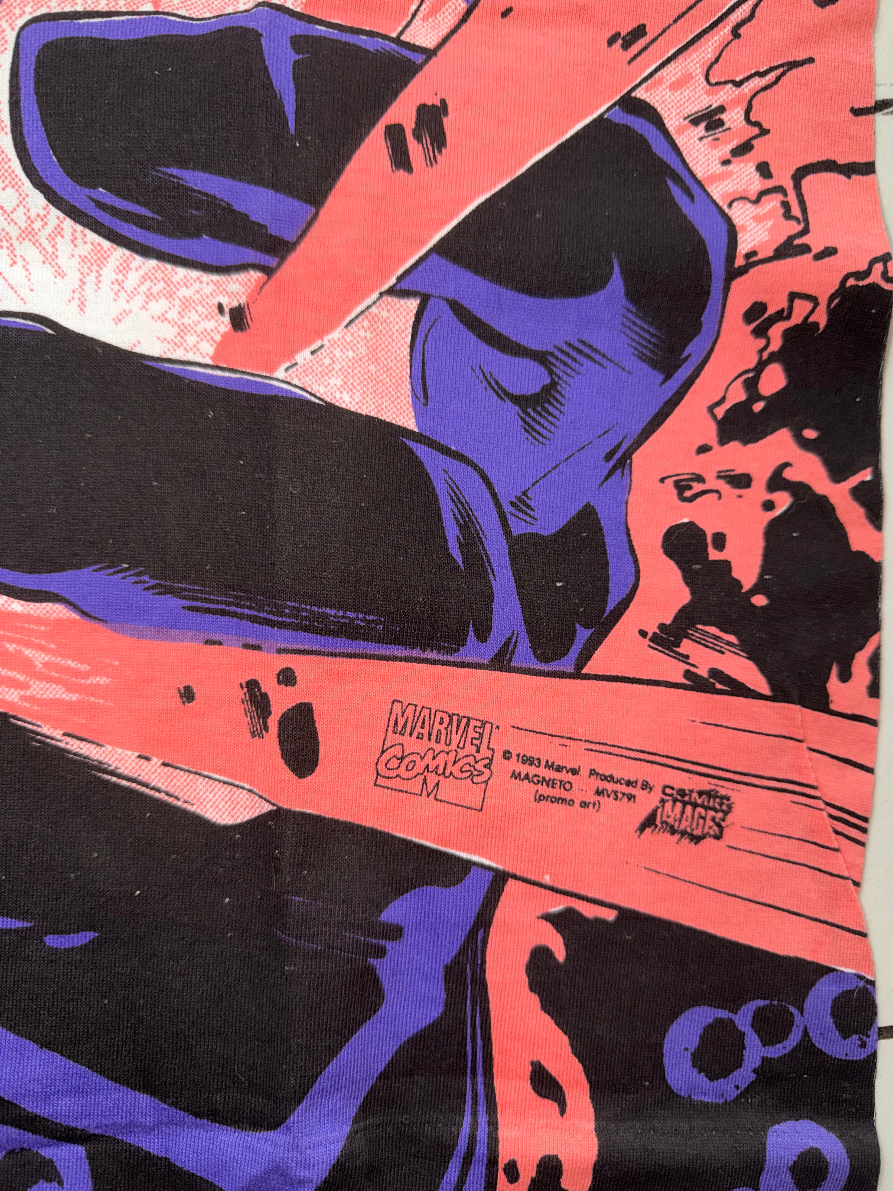 Vintage 90's Magneto Mega Print T-Shirt