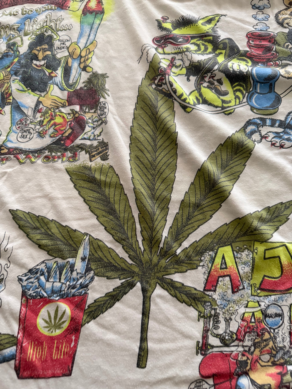 Vintage Weed 90s T-Shirt