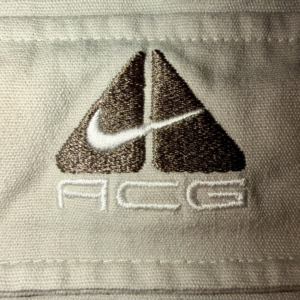VINTAGE 90's NIKE ACG VEST