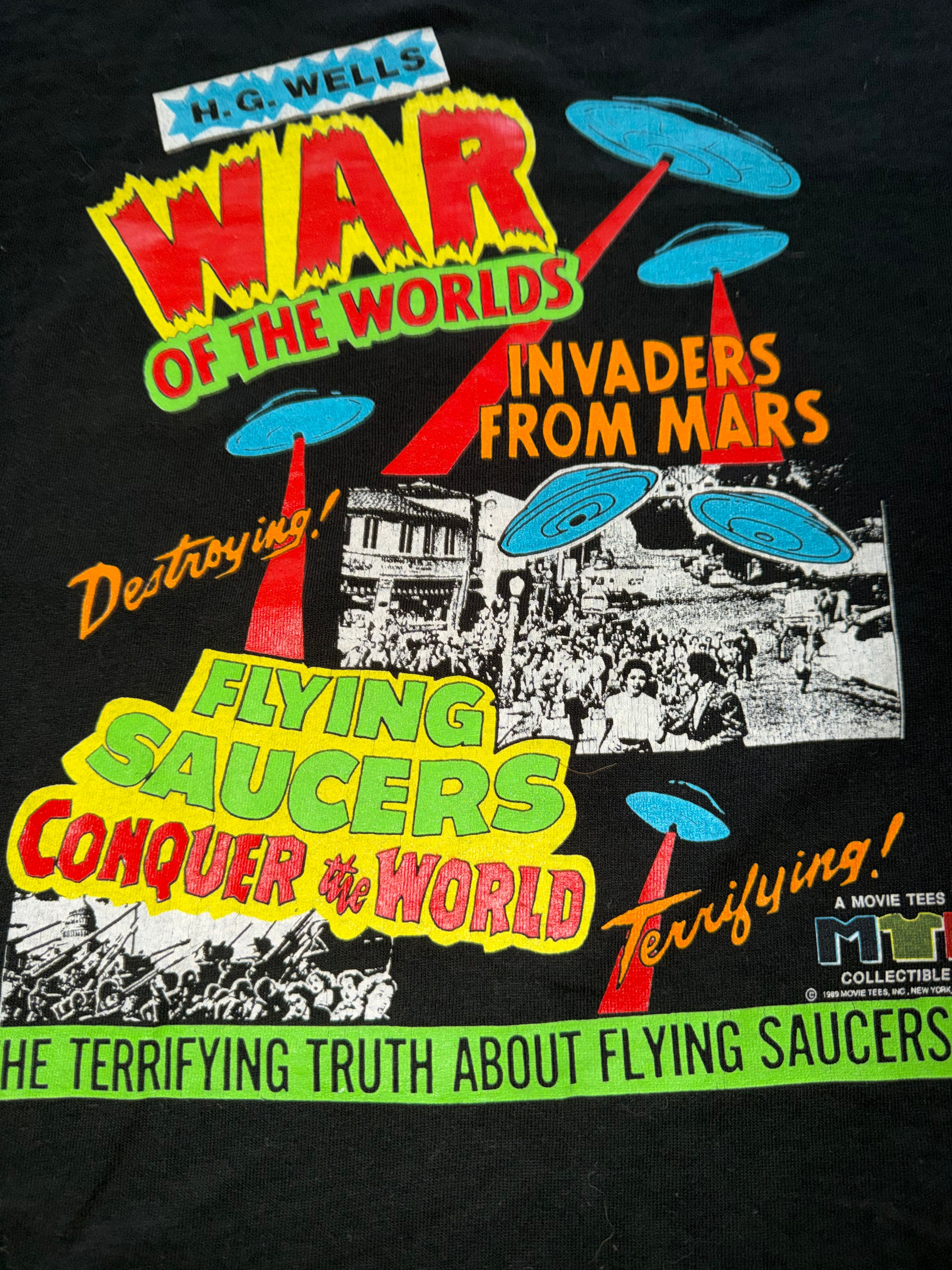 Vintage H.G. Wells War of the Worlds 80's T-Shirt
