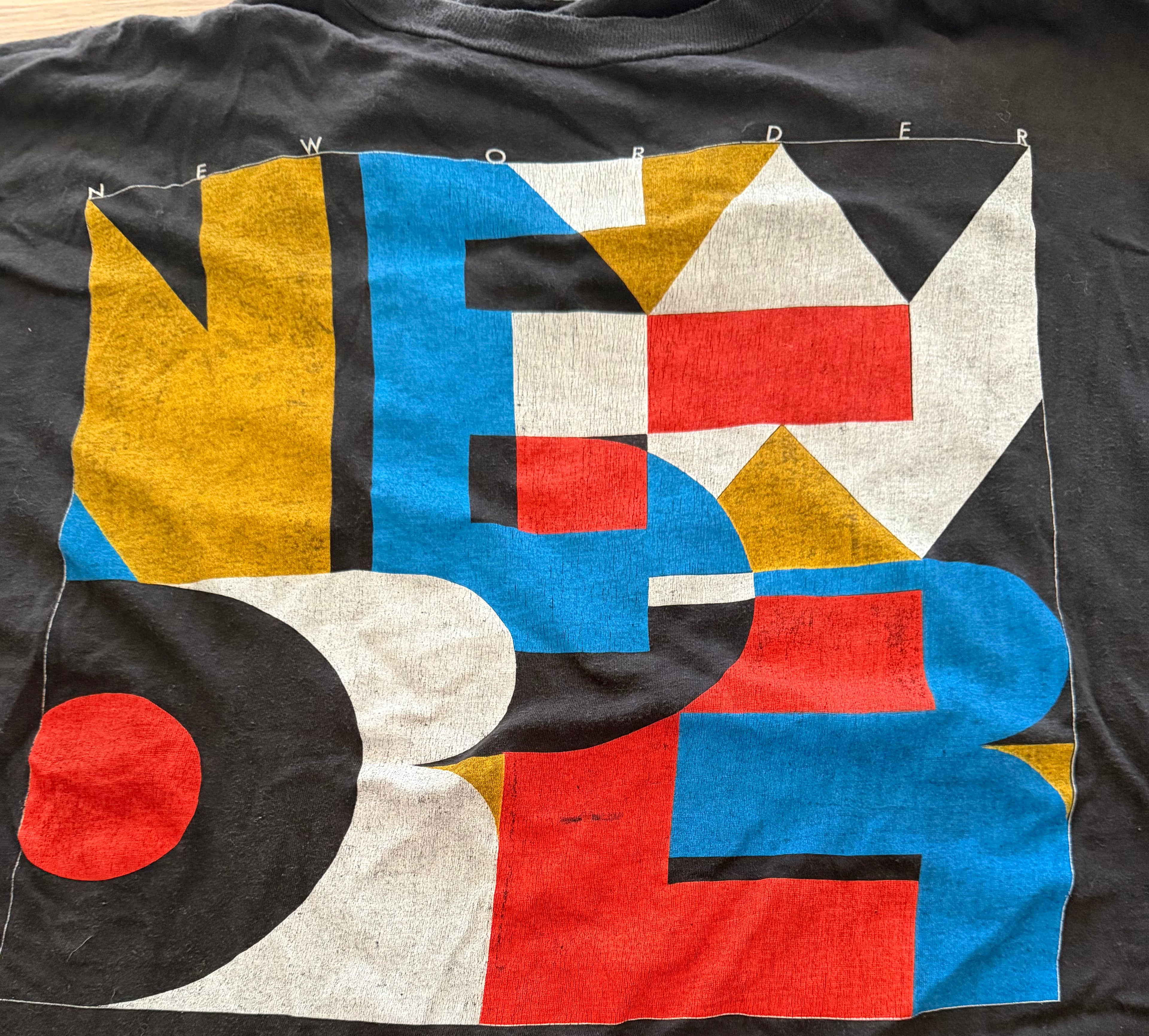 Vintage New Order 80s T-shirt