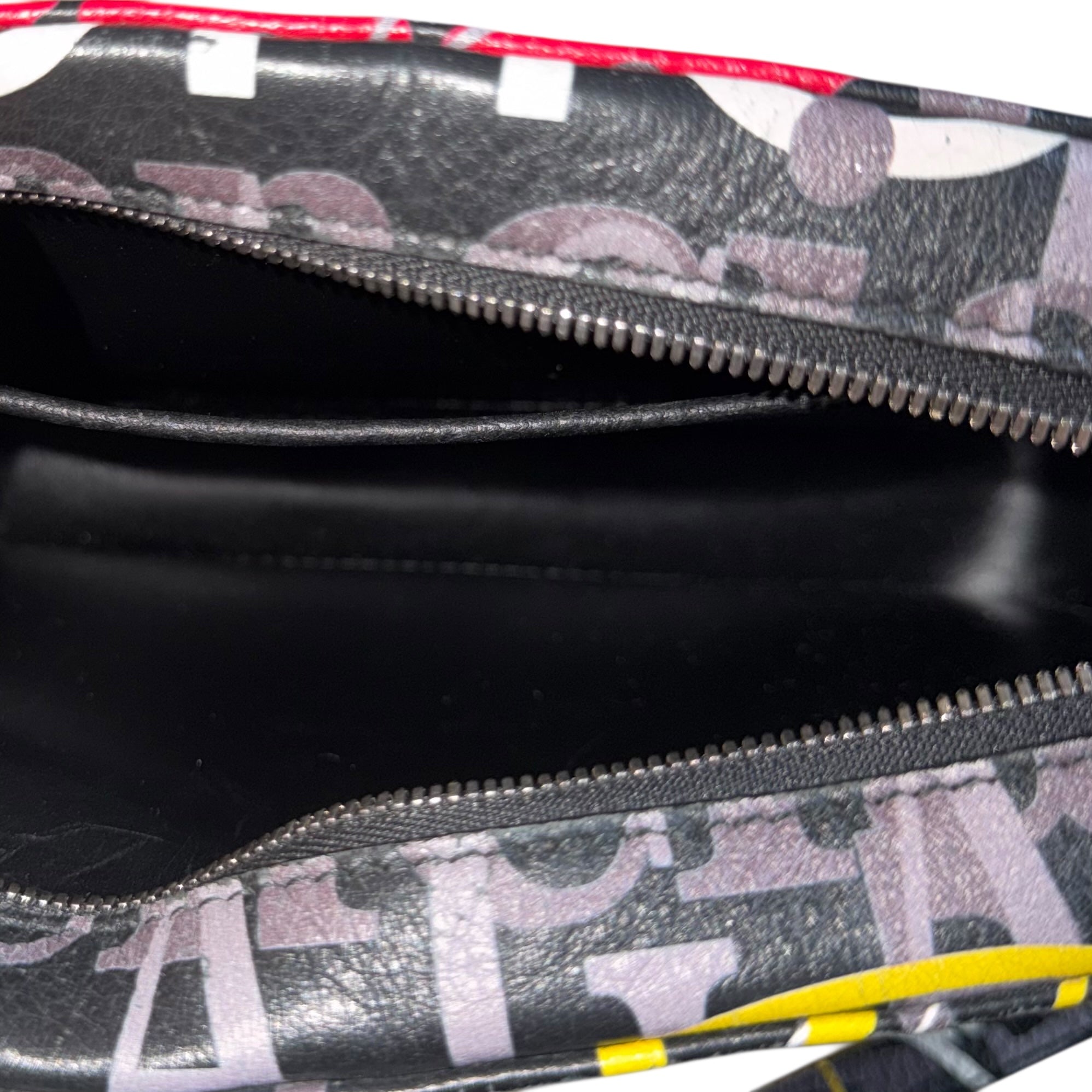 BALENCIAGA CROSSBODY BAG