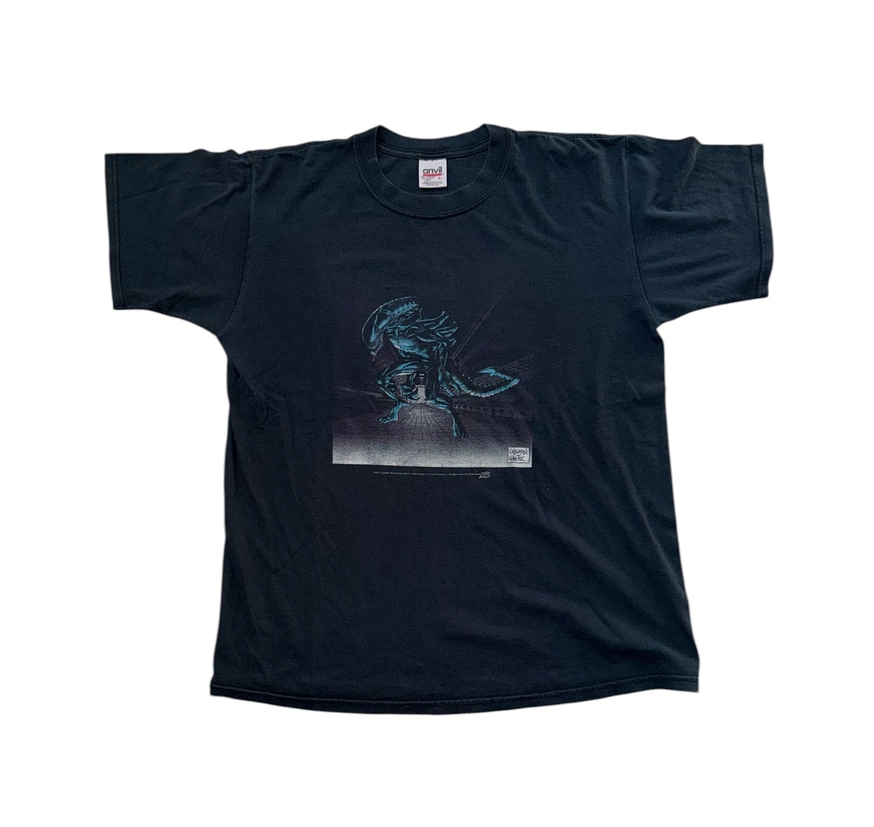 Vintage 00's Aliens T-shirt